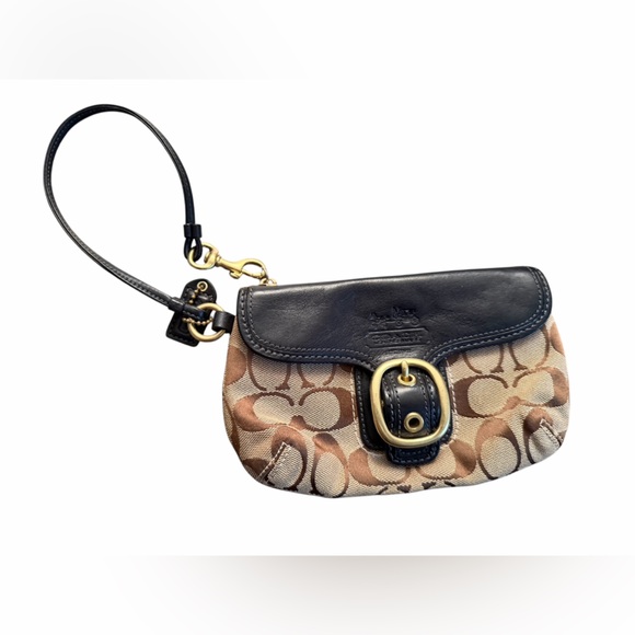 Coach Black and Tan Vintage Classic Signature Wristlet